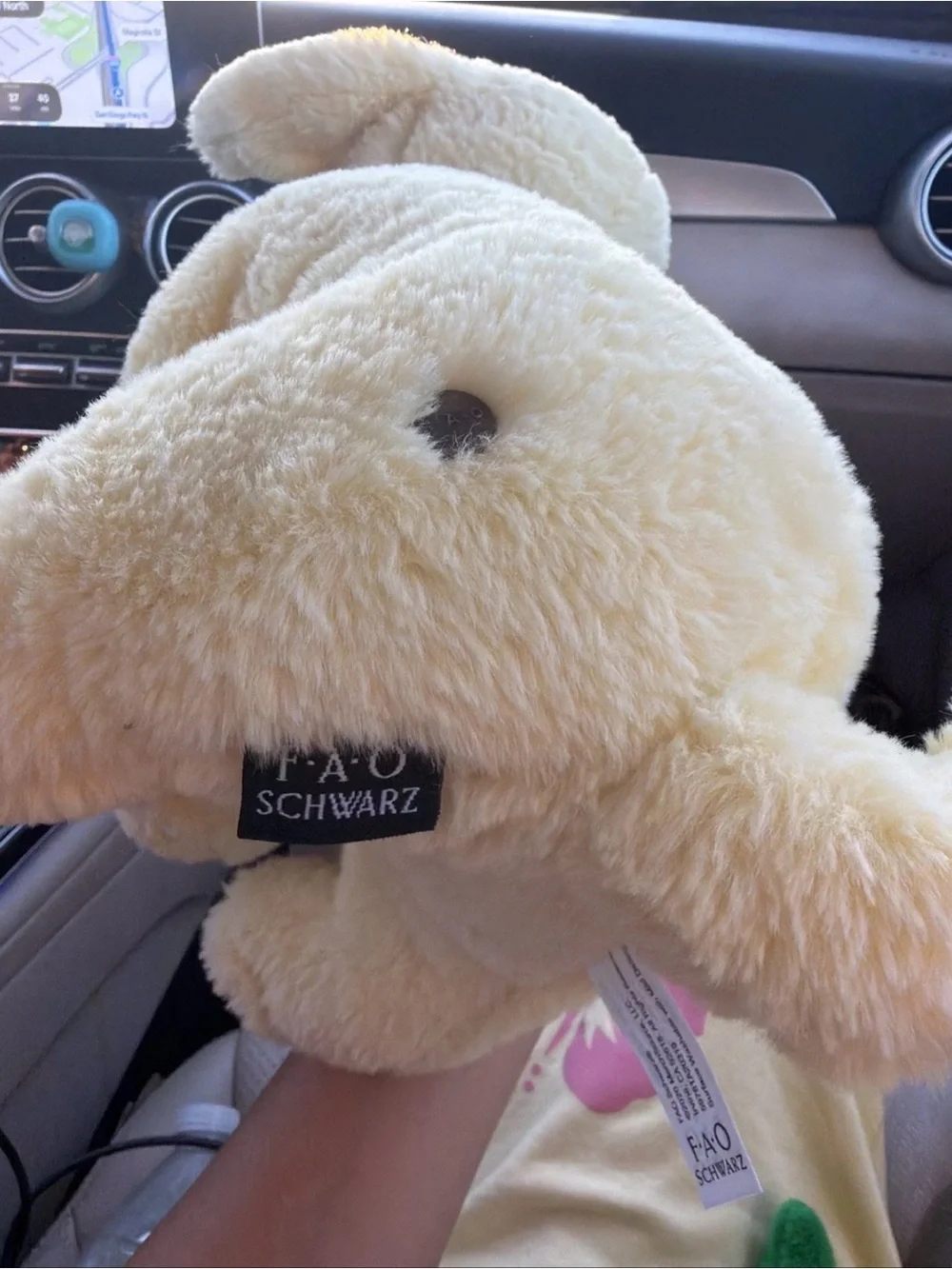 Rare F.A.O Schwarz Golden Retriever Dog Plush Toy With Bow. Great condition!